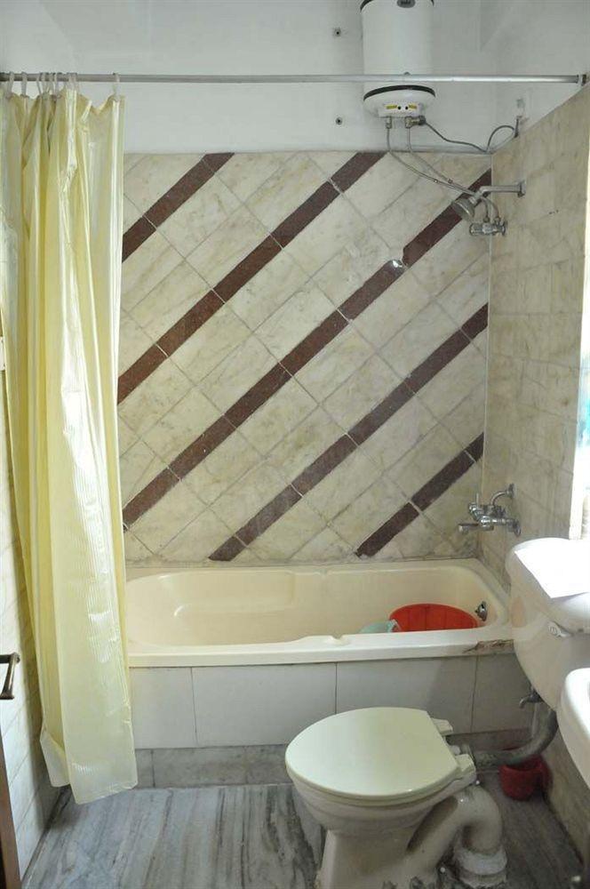 Hotel Heera International Calcutta  Esterno foto